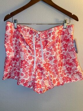 Women's Pink Floral Drawstring Bermuda Shorts by